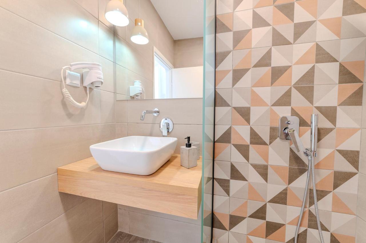 אספרובלטה Stamatia Suites מראה חיצוני תמונה